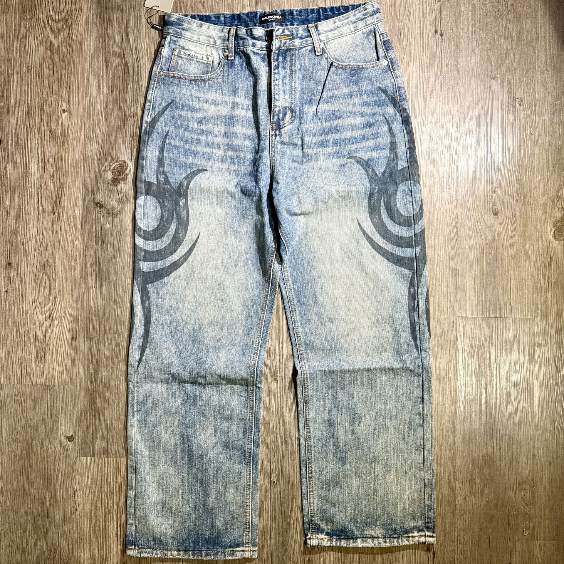 BALENCI JEANS SIZE 36
