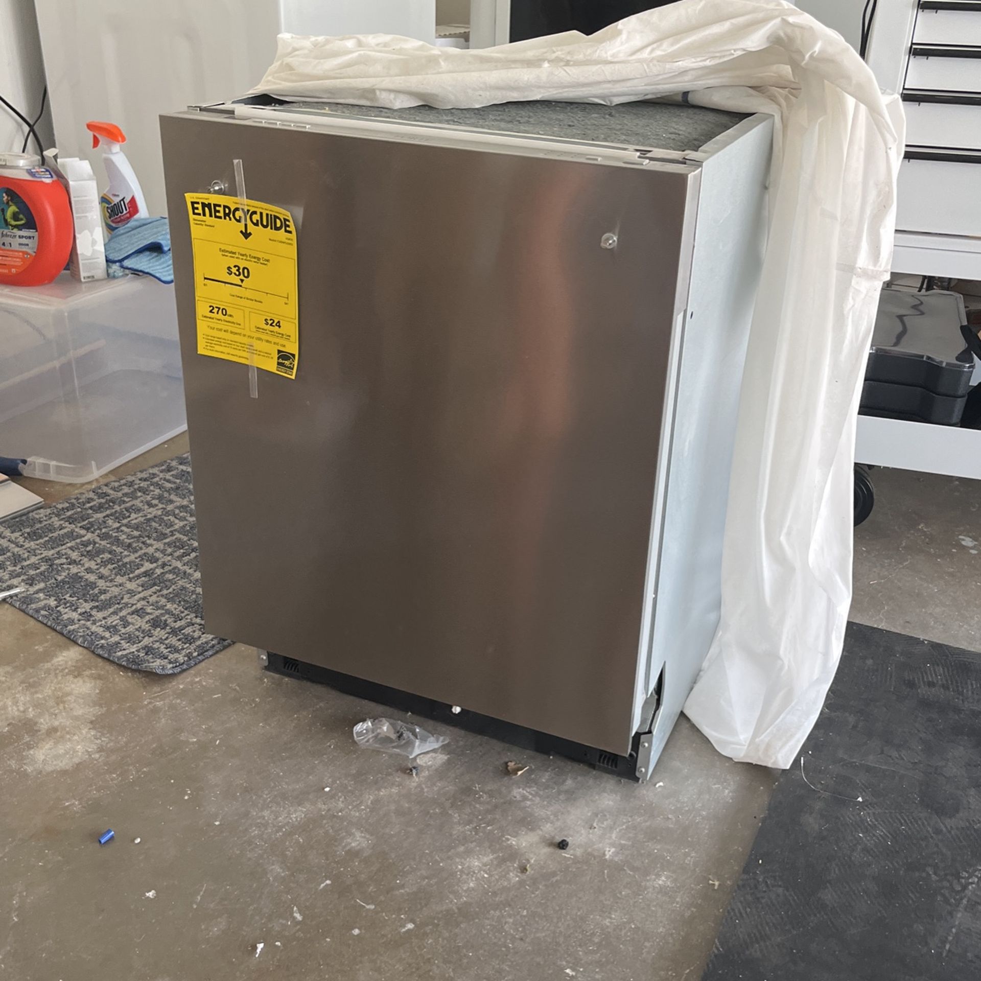 Forte ADA 31.5” Dishwasher