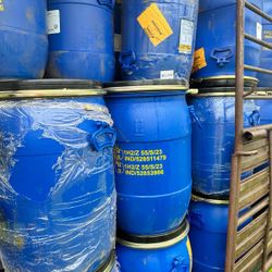 15 Gallon Food Grade Barrel Drum with Removable Lid, Seal, and Handles Great For Planting