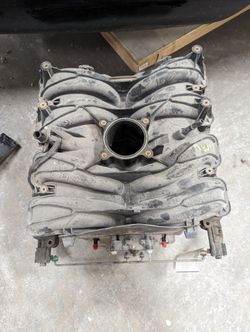 2004 Ford F150 Intake Manifold 5.4 L 