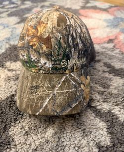 Magellan Outdoors Men's Mesh Back Trucker Cap ( NEW)