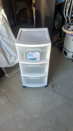 Plastic drawers