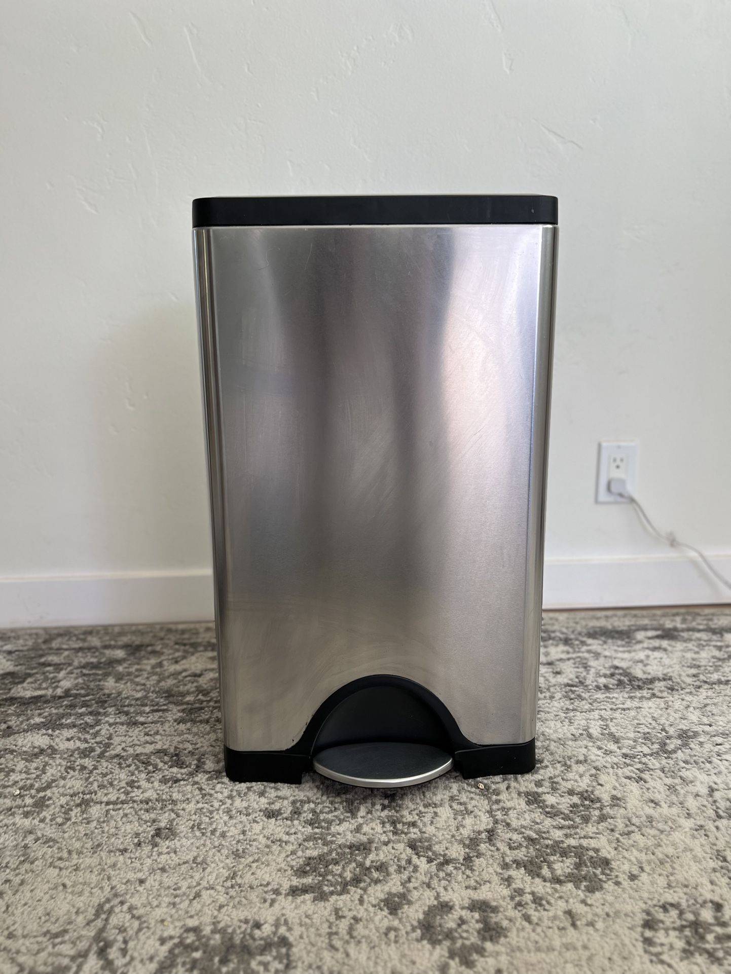 Simplehuman 45L Kitchen Step Trashcan