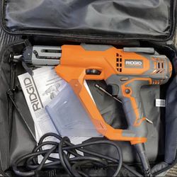 RIDGID 3 in. Drywall and Deck Collated Screwdriver + Tool Bag 