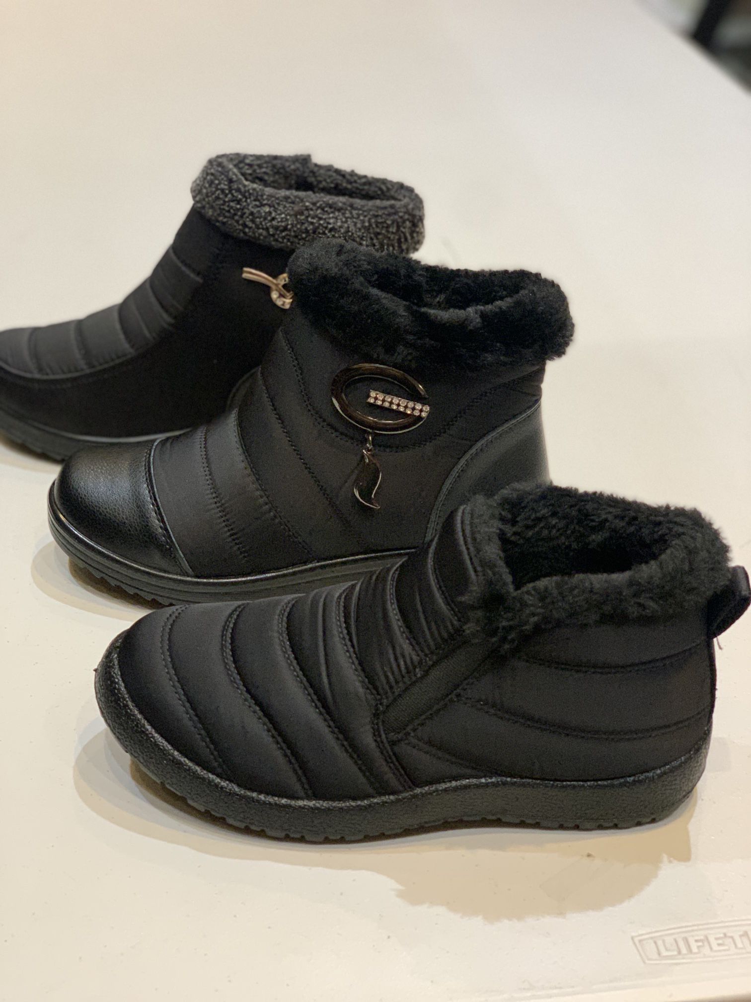 Snow Boots For Women Warm Cozy Sizes Available 