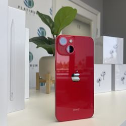 iPhone 14 Unlocked 128Gb Red Like New Charger And Headphones For Free !!
