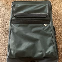 American Tourister  Roller Suitcase