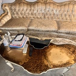 Antique Classic Furniture 