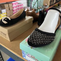 Beautiful Woman Shoes 3 Pairs For $20