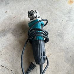 Makita Grinder 