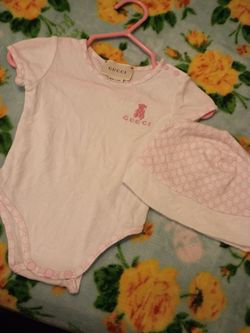 Babygirl Gucci Onsie w/Beanie