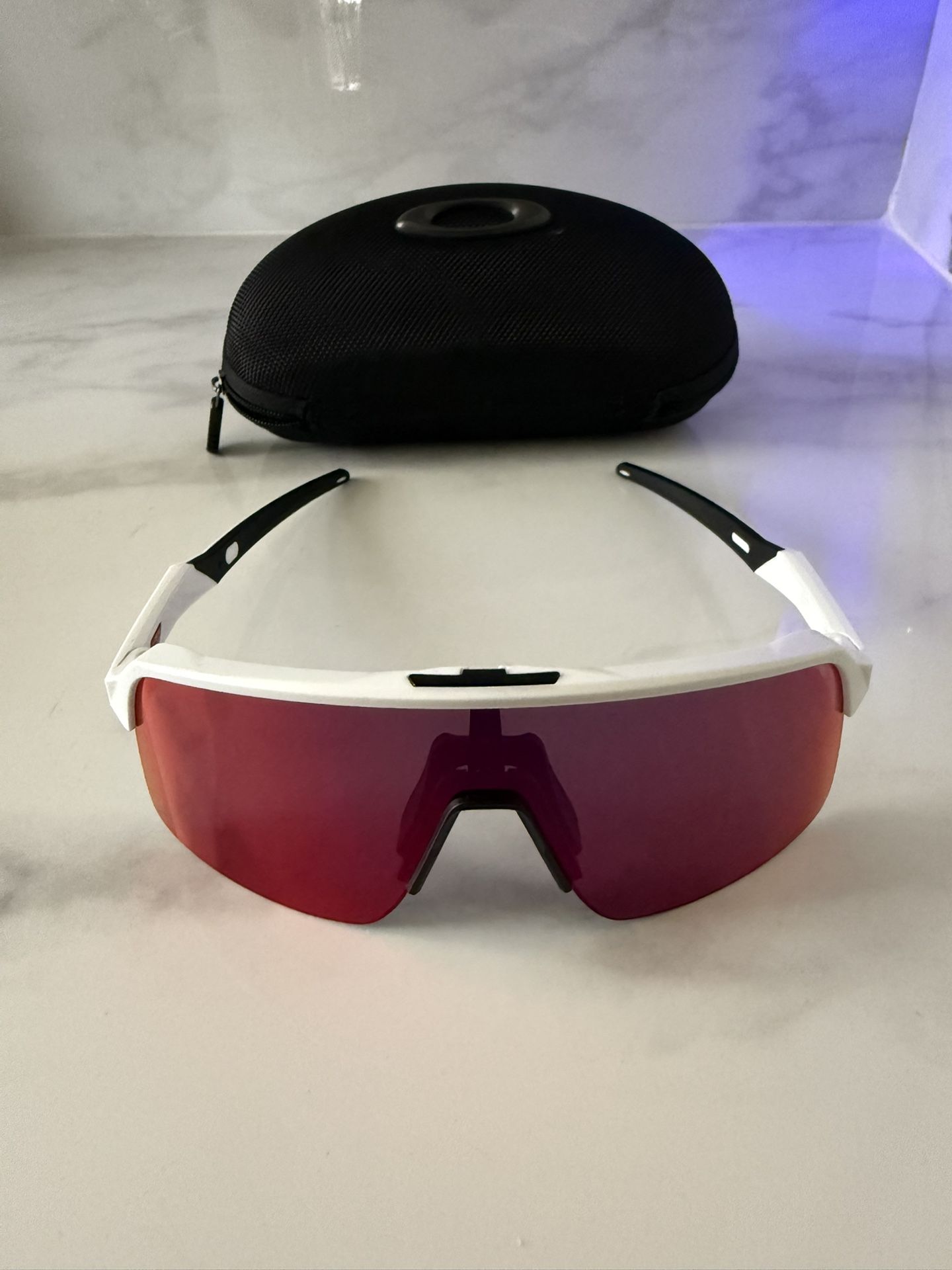 Oakley Sutro Lite