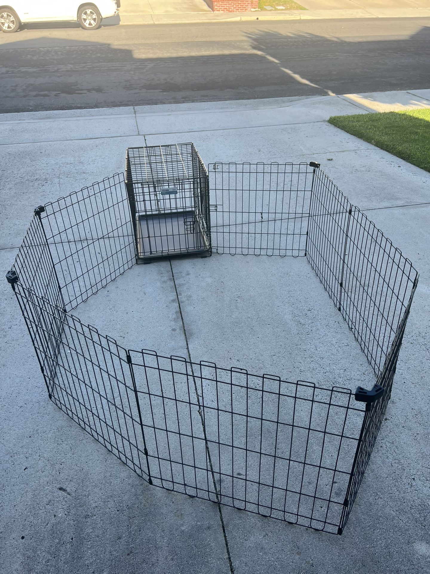 Dog Kennel And Pen