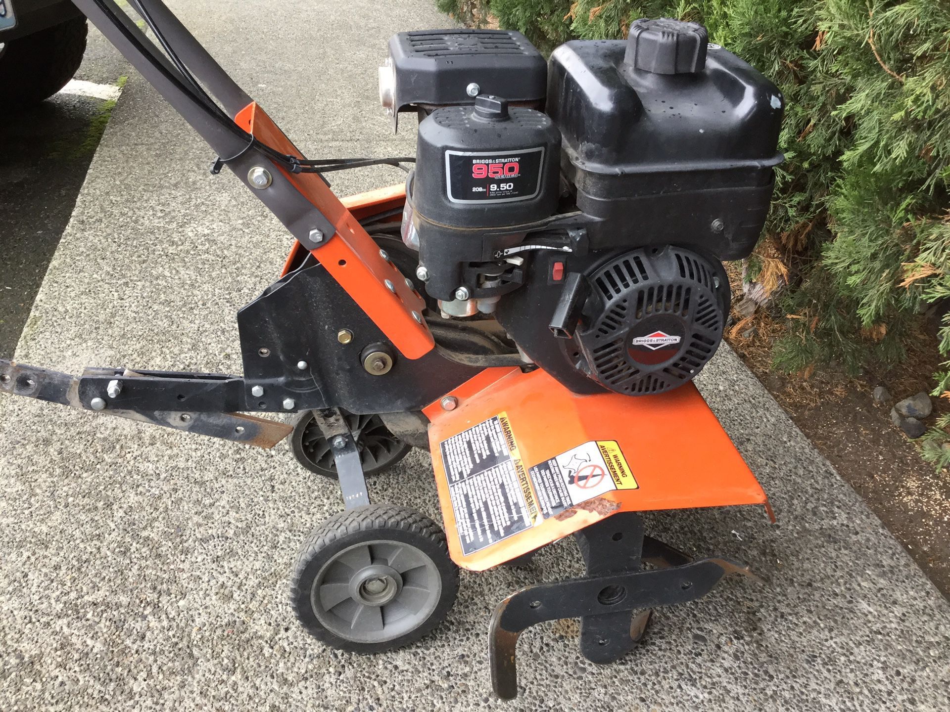 Husqvarna FT900 26” Tiller for Sale in Phoenix, AZ OfferUp
