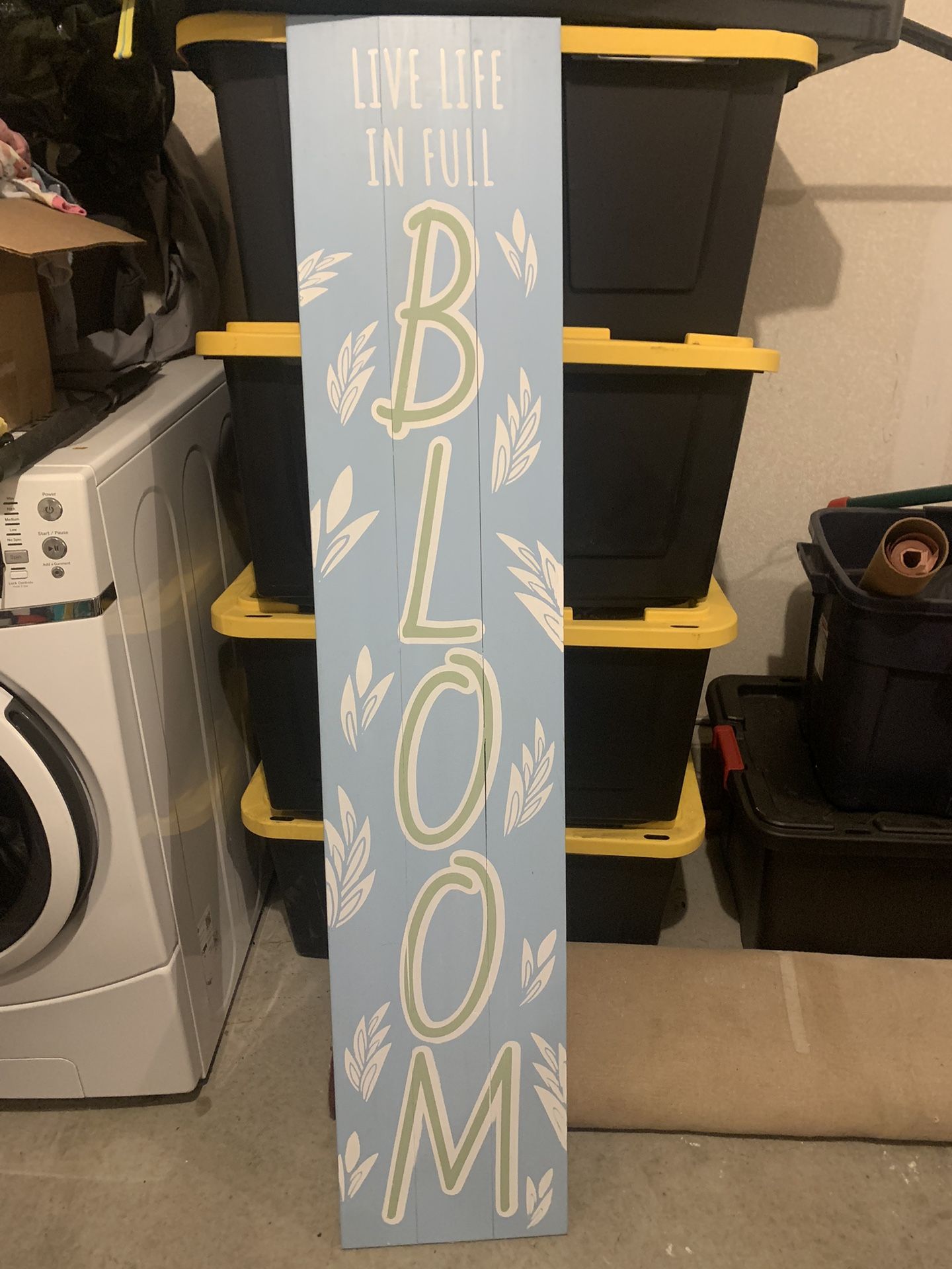 Live Life In Full Boom Sign