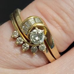 Beautiful Ladies Wedding Ring set