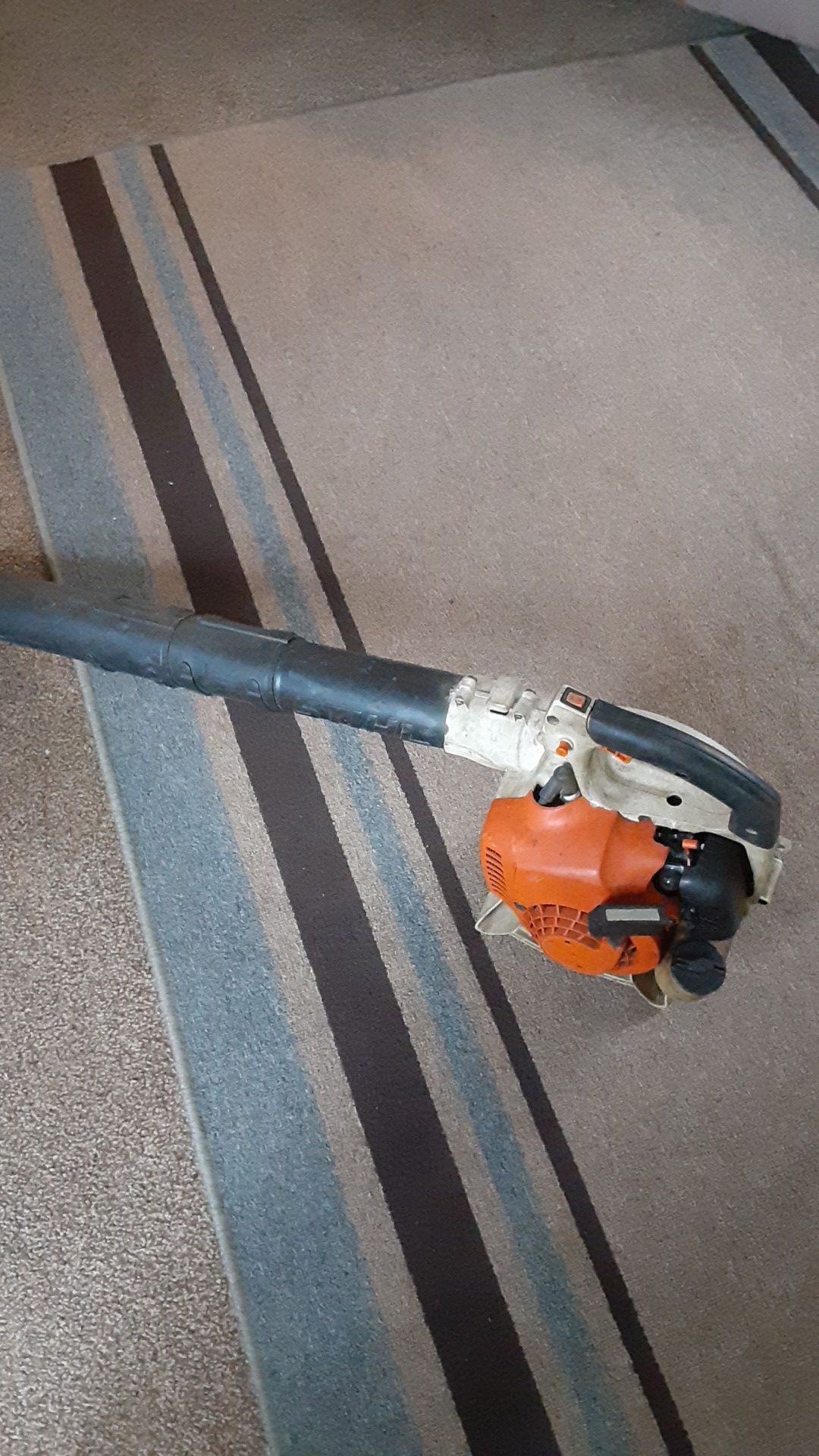 Stihl bg 65 hand held blower for Sale in Sanford, NC OfferUp