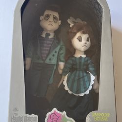 Disney Passholder Exclusive Haunted Mansion Ghost Host & Hostess Plush Set Limited Release - Unopened