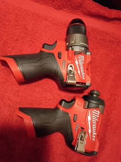 Like new M12 Milwaukee fuel tools only $$165