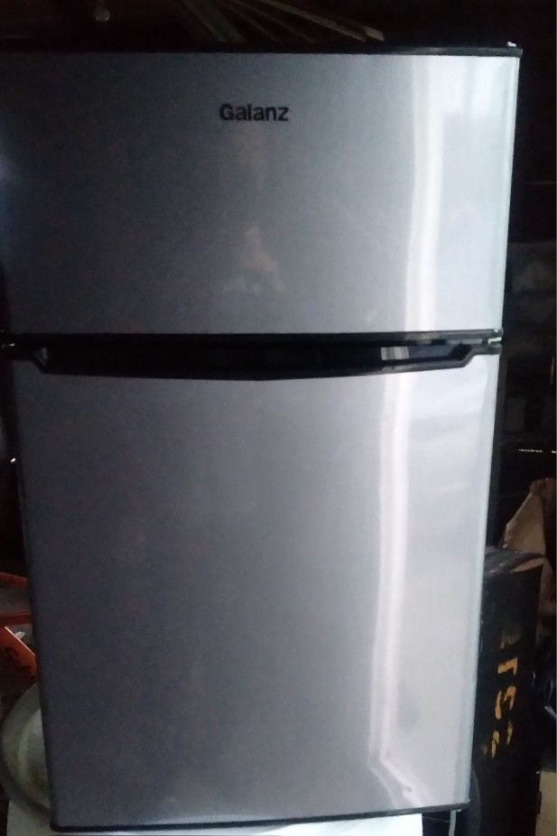 Galanz Mini Refrigerator For Sale With Delivery