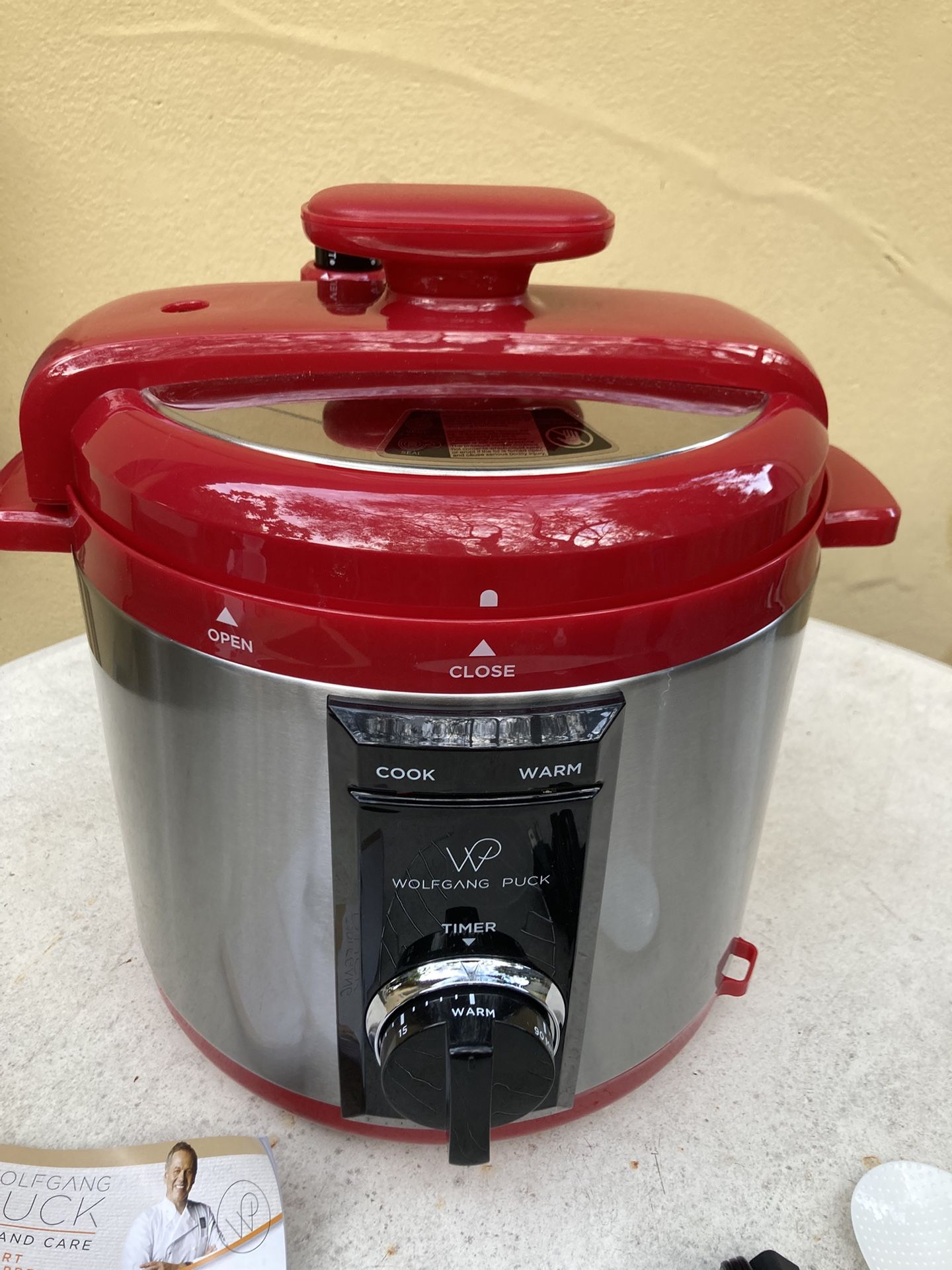 Wolfgang Puck Automatic 8 Qt Rapid Pressure Cooker Red