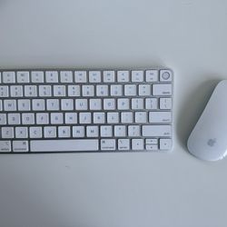 Apple Keyboard And Magic Mouse 