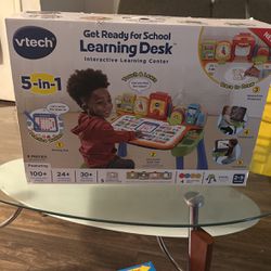 VTech Learning Desk  5-in 1 Brand New 