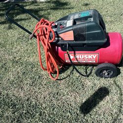 Husky 13-gallon, 5 HP portable air compressor