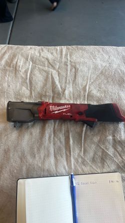 Milwaukee m12 right angle impact 3/8 drive