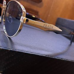 Prada PR 65ZS Gold Oval