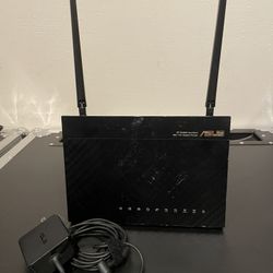 Asus RT-AC68U Router 