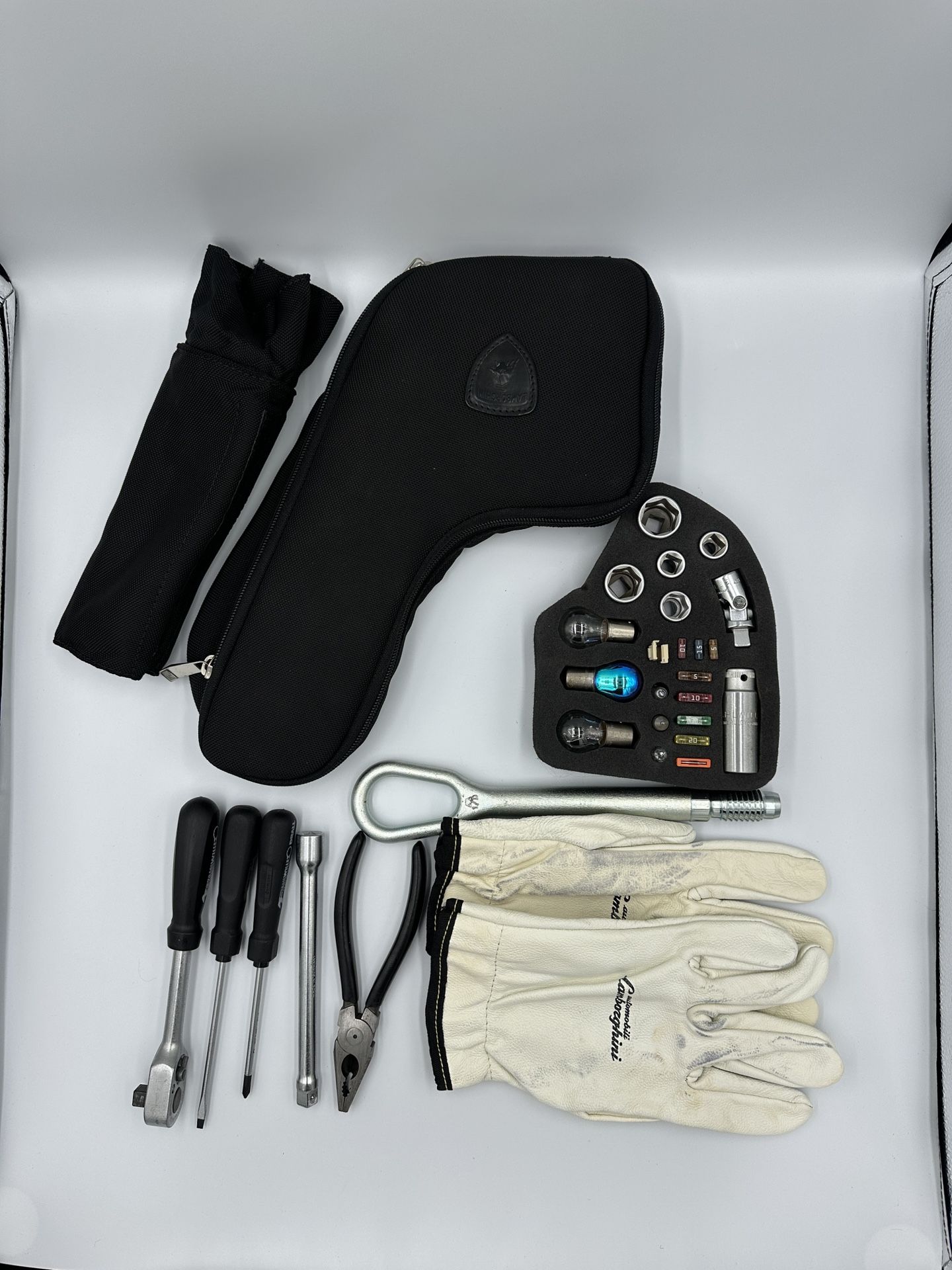 Lamborghini 2004-2005 Gallardo OEM Toolkit