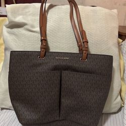MICHAEL KORS BAG