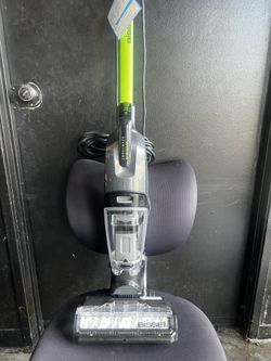 Bissell Crosswave deluxe mop vacuum.