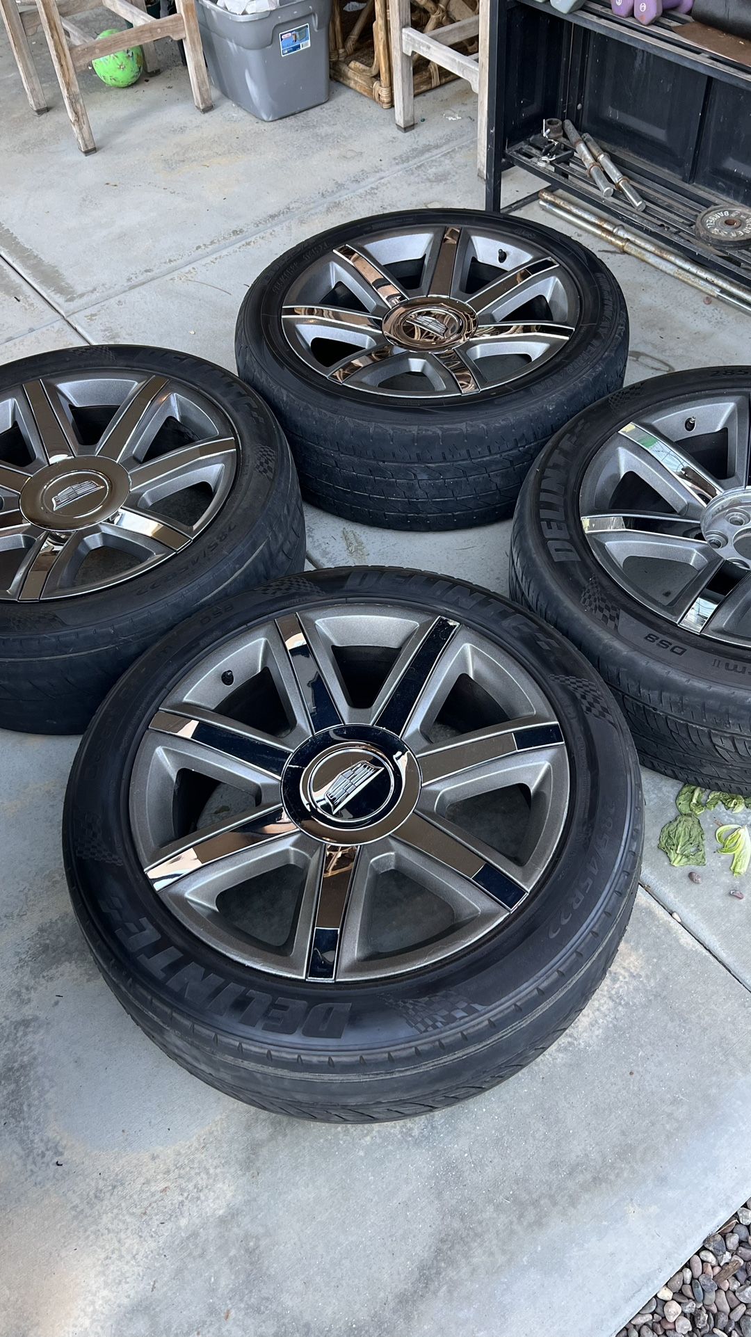 Cadillac Escalade 22’ Inch Wheels 