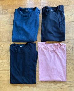 UNIQLO  (4) Men’s Shirts Size Medium Multi Colors