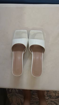 White Slip-on heels