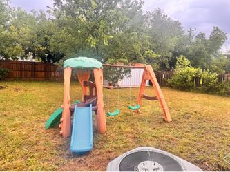 Swing set