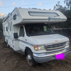 1997 26' Motorhome Fleetwood Tioga Class C, 67k Miles