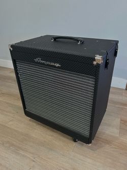 Ampeg PF500 Ampeg PF210