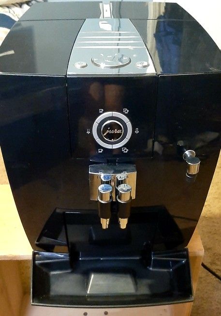 Jura Capresso Impressa J6 Espresso And Coffee Machine