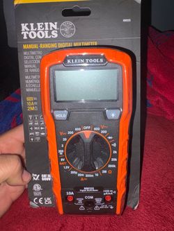 Manual ranging digital multimeter