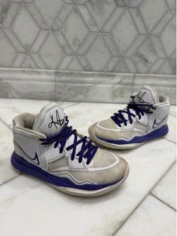 Size 5 Youth Nike Kyrie Infinity N7 (also known as the Kyrie 8 Infinity N7) Sneakers