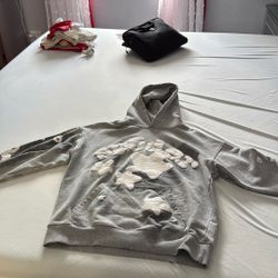 Spider Hoodie Size Medium Only Wore 2 Times