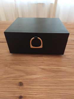 Black Jewelry Box