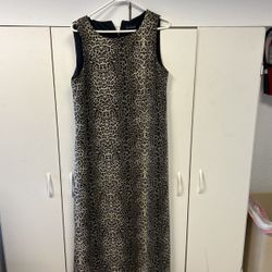Woman’s 2 Piece Dress