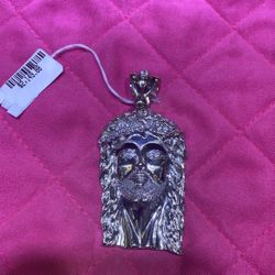 10KT White Gold Pendant