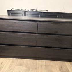 Dresser IKEA 