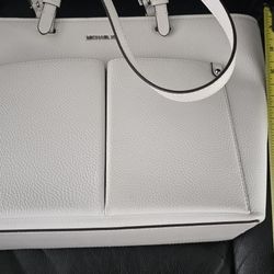 Michael Kors Women's Bag Like New  Condition 