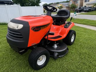 Ariens Riding Mower 19Hp w 42” deck- Runs & Cuts Great